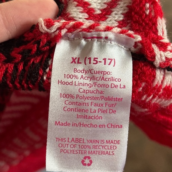 No Boundaries Red & White Jacquard Cardigan with Faux Fur Hood - NWT - Picture 3 of 8